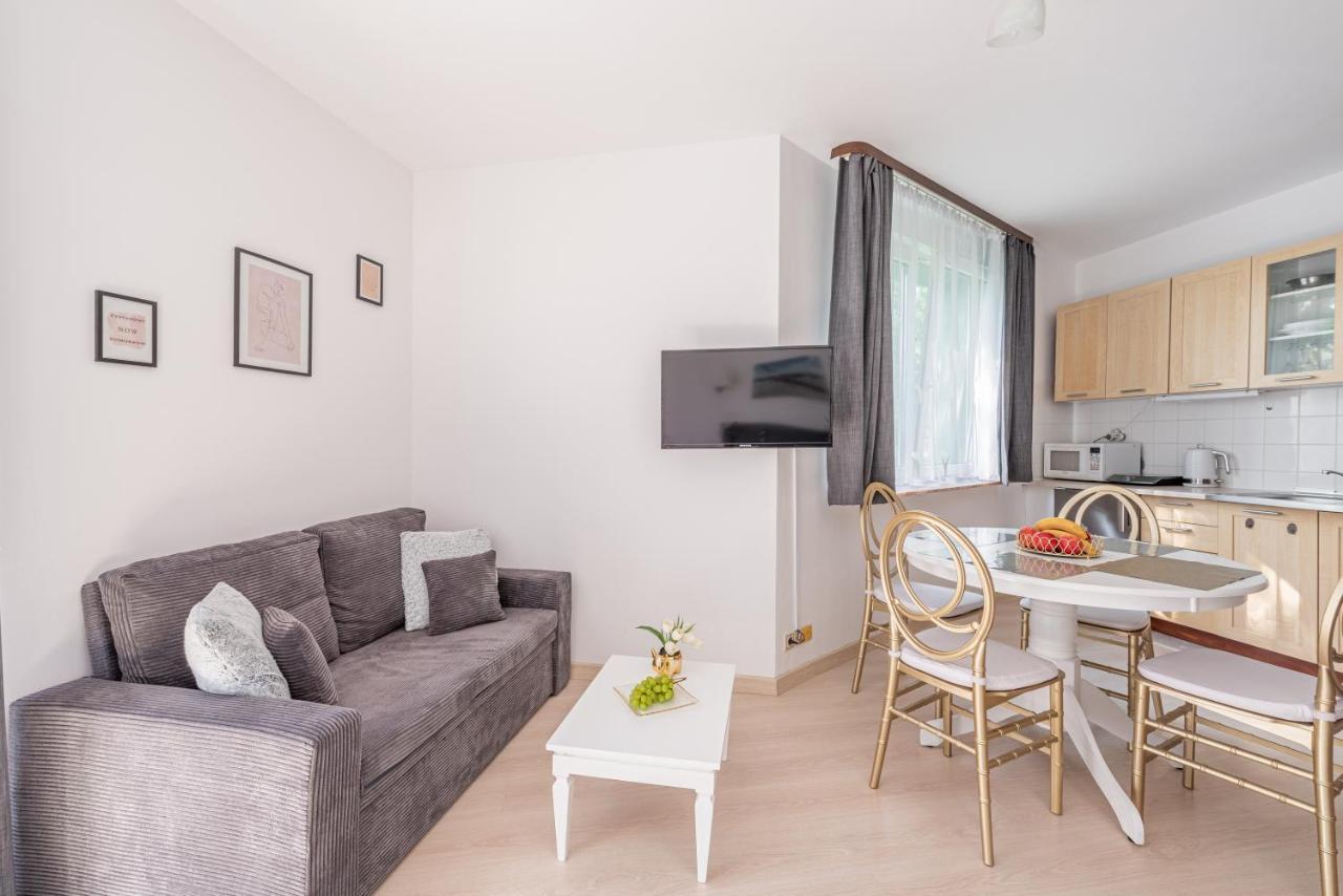 Apartament Z Balkonem Lazur 250M Od Morza 코워브제크 외부 사진
