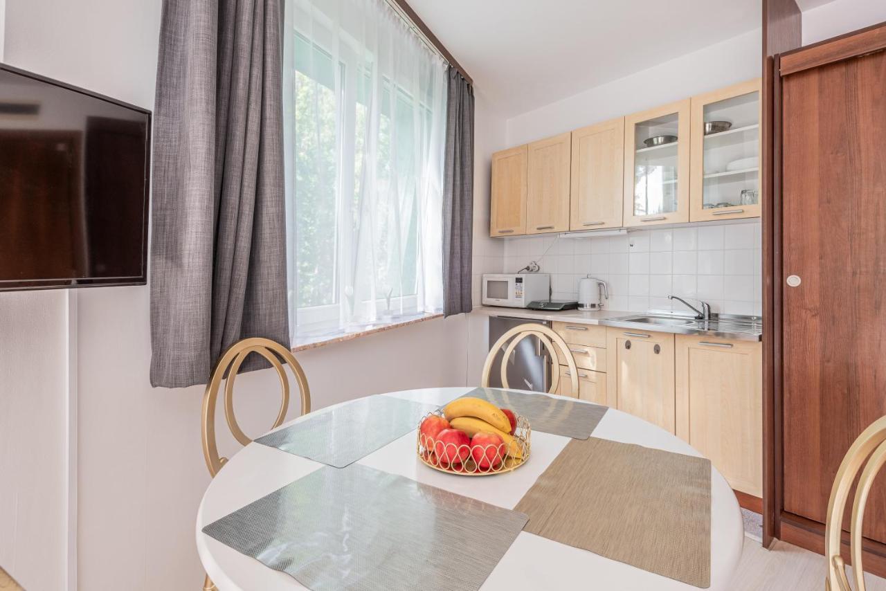 Apartament Z Balkonem Lazur 250M Od Morza 코워브제크 외부 사진